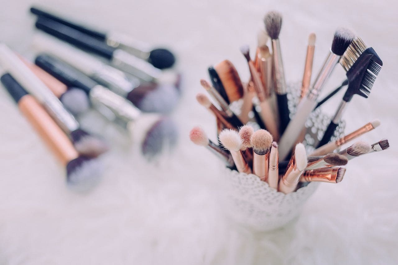 How To Clean Your Makeup Brushes And Sponges