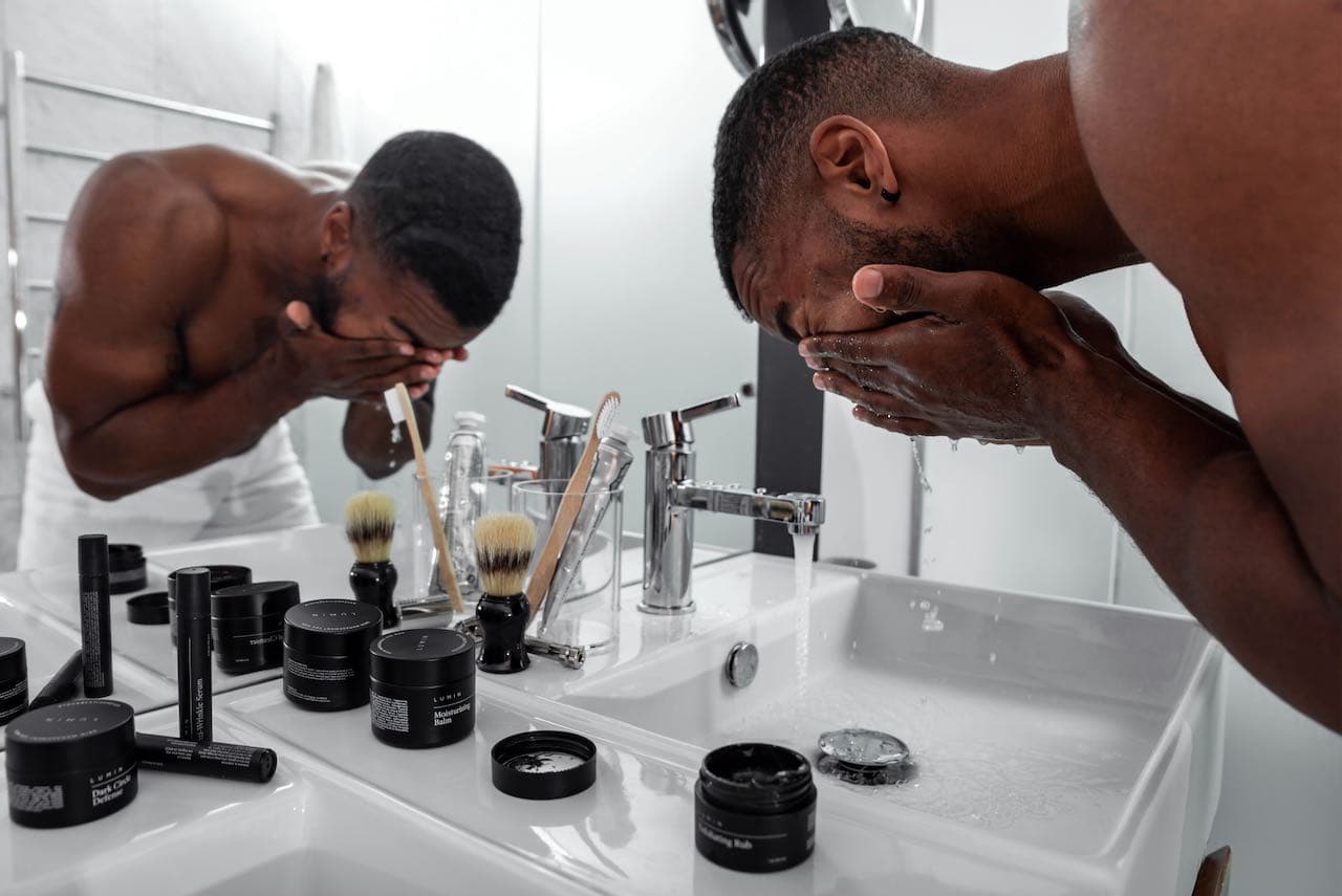 Coming of Age: The Best Men’s Skincare Routine For Your 30s