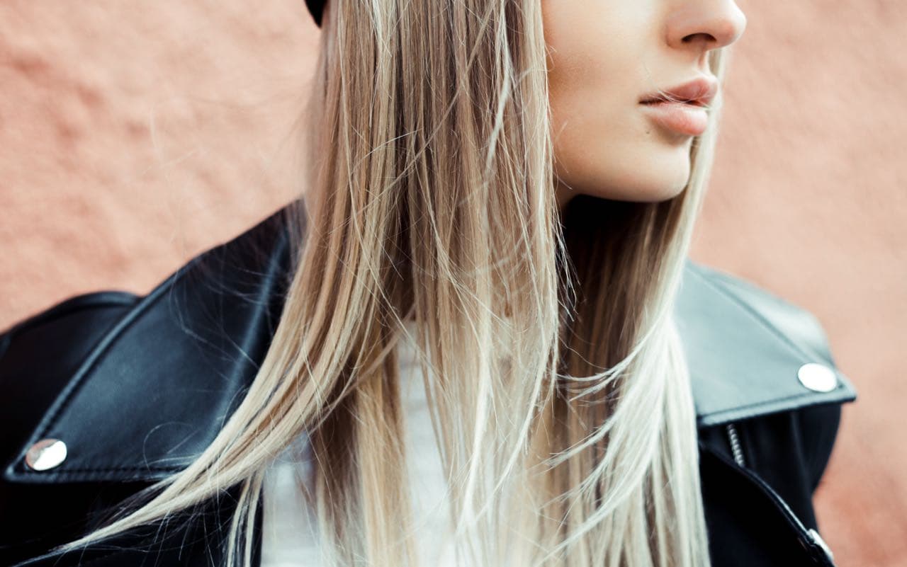 5 Tips For Styling Fine And Thinning Hair According To Celebrity Hairstylists
