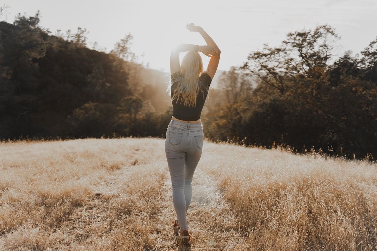 3 Cosmetic Procedures To Treat Hip Dips