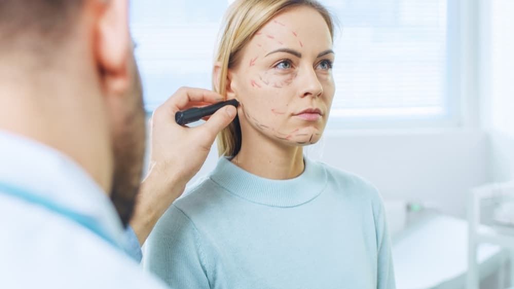 What It's Really Like To Get Facial Fat Grafting