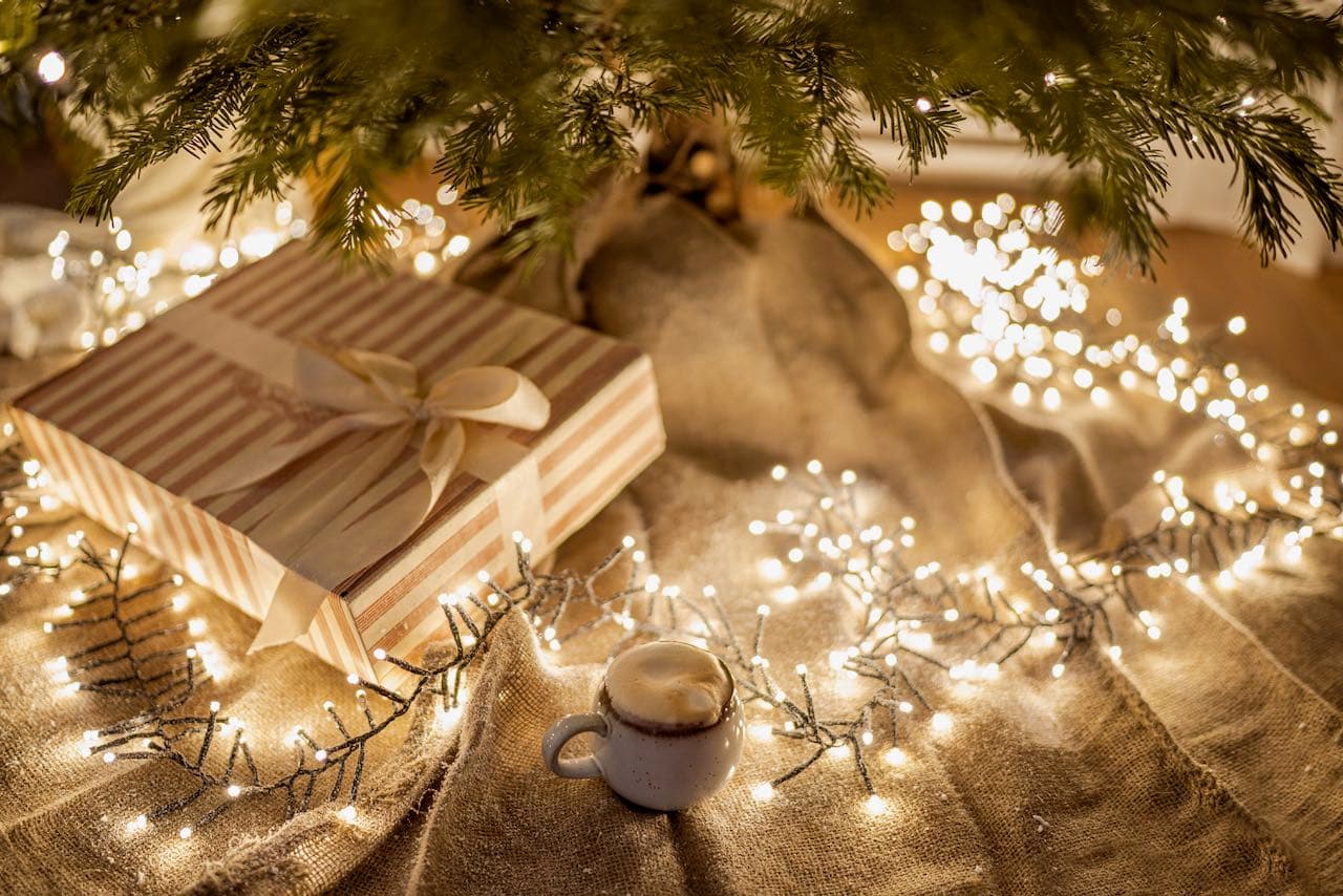 The Holiday AEDIT 2021: 20 Beauty & Wellness Gifts For Her