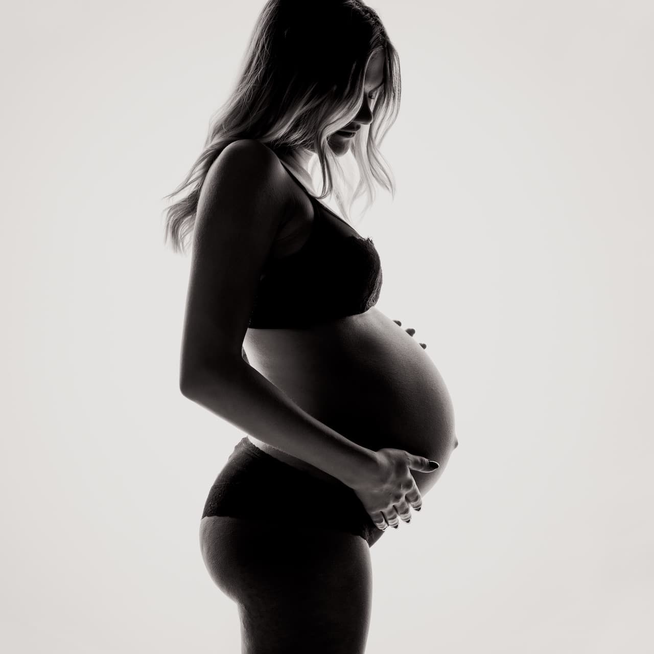 Exactly How To Treat 5 Common Skin Conditions During Pregnancy